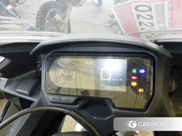 Honda CBR400R id 4184607 из Японии 21