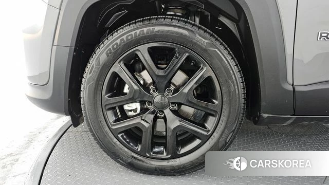 Jeep Renegade id 3953571 из Кореи 15