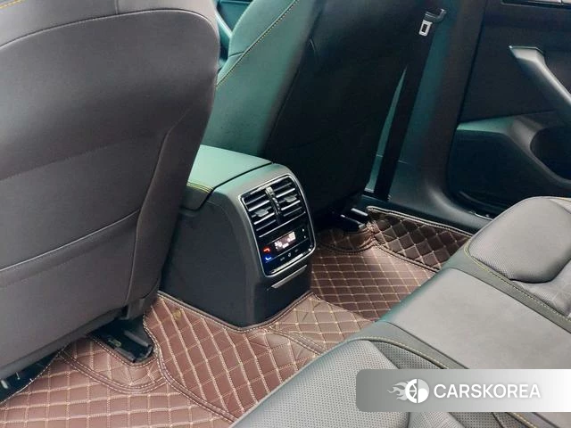 Volkswagen CC 2022 Белый из Китая, фото 5