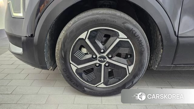 Kia Di Ol Nu Niro id 4619076 из Кореи 25