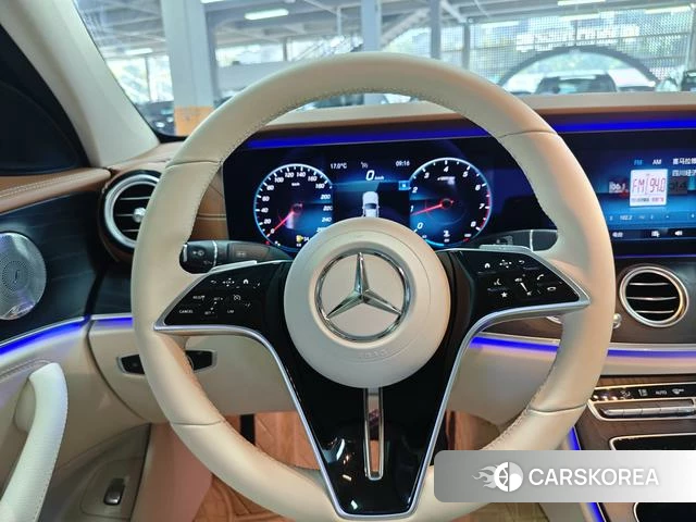 Mercedes-Benz E-class id 4306917 из Китая 10