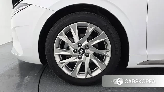 Hyundai The New Grandeur IG Hybrid id 3680474 из Кореи 15