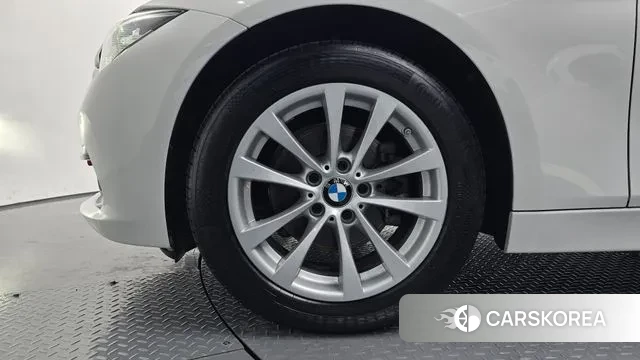 BMW 3 Series (F30) id 3500160 из Кореи 15