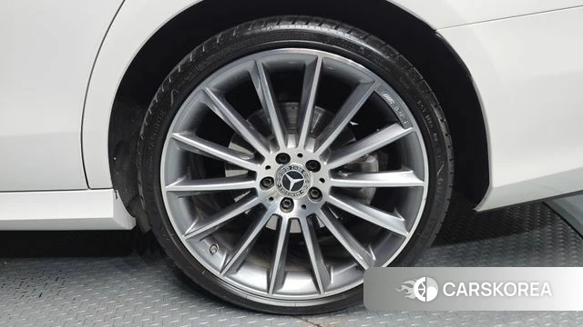 Mercedes-Benz E-Class W213 id 3818711 из Кореи 15