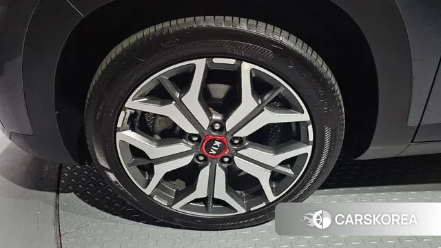 Kia Seltos id 3362594 из Кореи 15