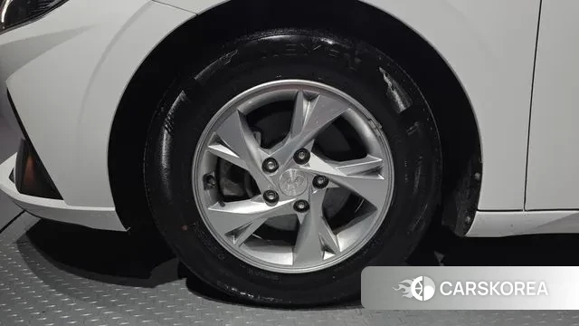 Hyundai Avante (CN7) id 3037679 из Кореи 15