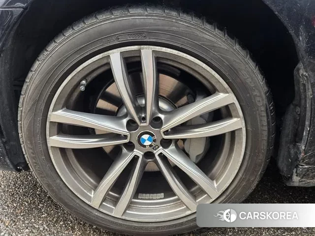 BMW 7 Series (G11) 2018 Черный из Кореи, фото 5