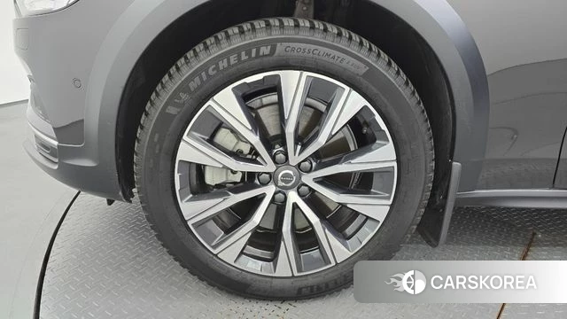 Volvo V90 Cross-Country id 4445736 из Кореи 34