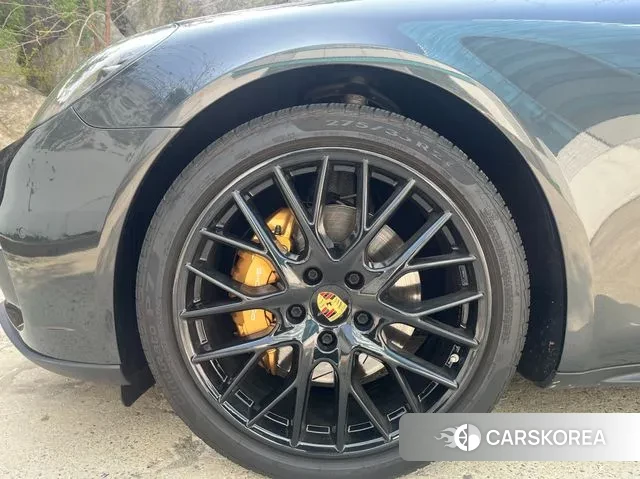 Porsche Panamera (971) id 2986771 из Кореи 14