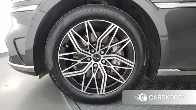 Genesis G90 (RS4) id 3007074 из Кореи 15