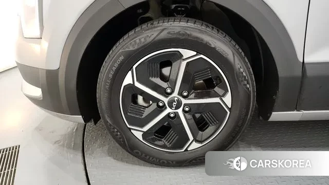 Kia Di Ol Nu Niro id 3053620 из Кореи 15