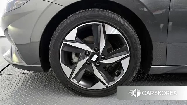 Hyundai Avante (CN7) id 3740739 из Кореи 15