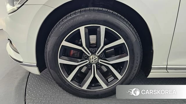 Volkswagen Passat GT (B8) id 4188656 из Кореи 26