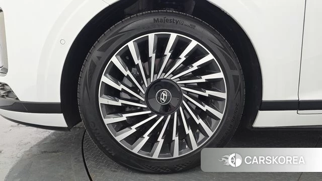 Hyundai Grandeur (GN7) id 4194627 из Кореи 15