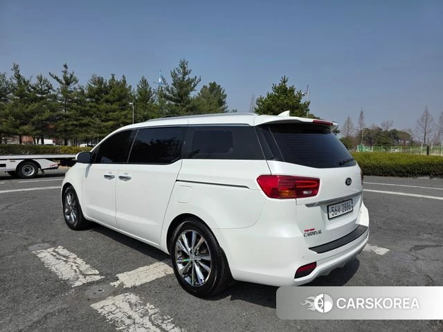 Kia The New Carnival id 3845669 из Кореи 15