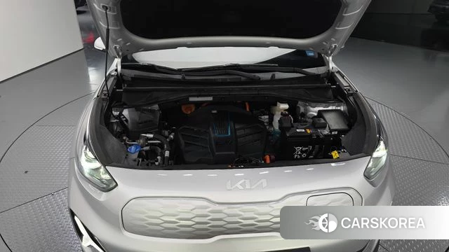 Kia Niro Plus id 4899015 из Кореи 25