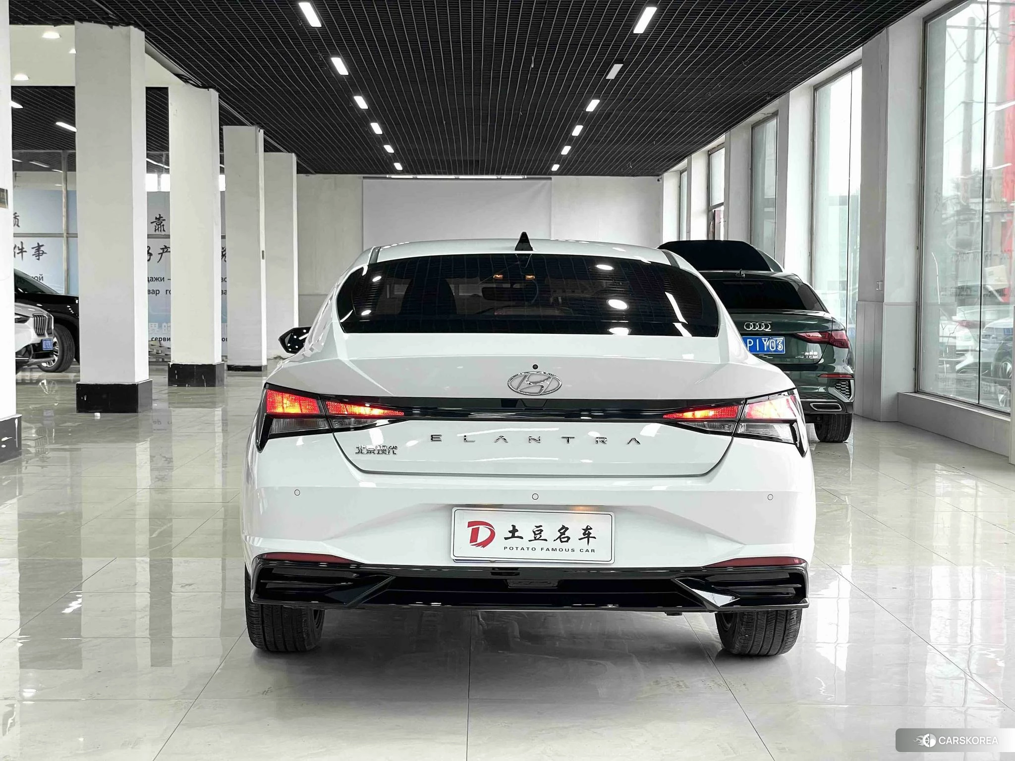 Hyundai Elantra id 4468079 из Китая 15
