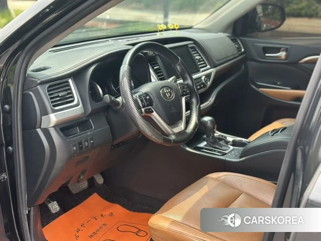 Toyota Highlander id 4262435 из Китая 16