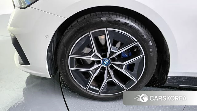 BMW i5 (G60) id 4017289 из Кореи 15