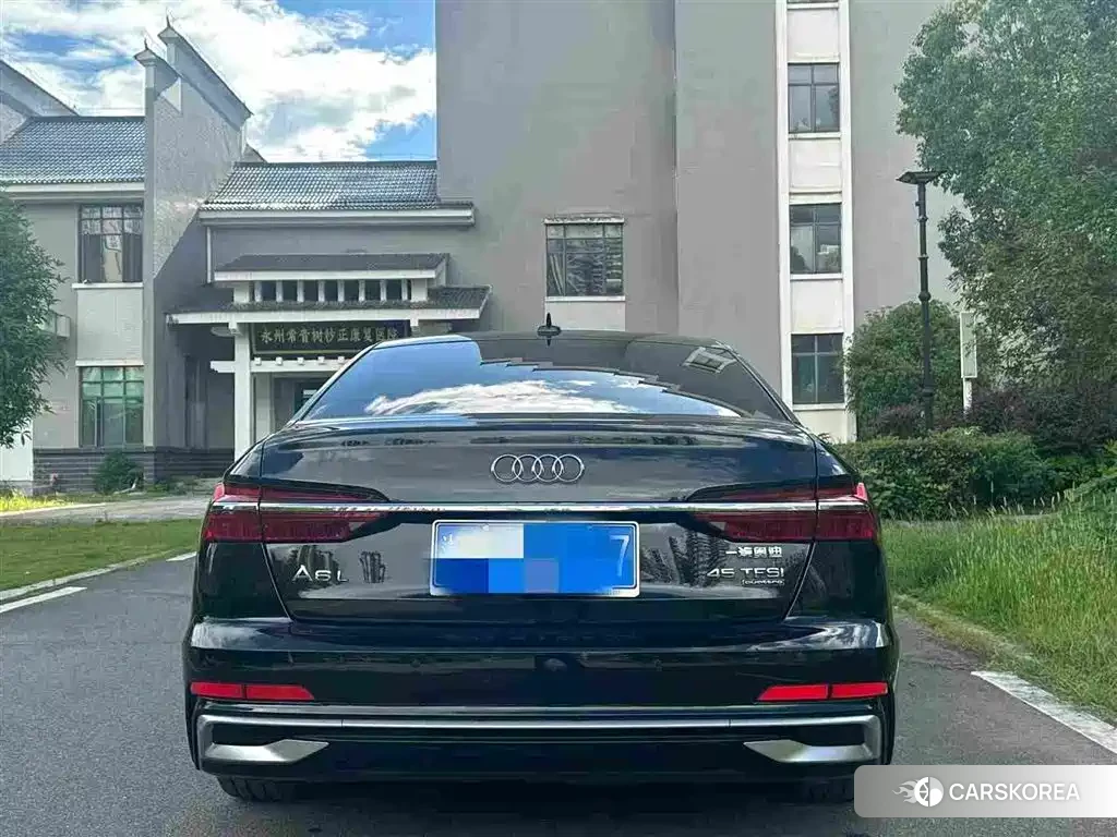 Audi A6L 2024 Черный из Китая, фото 5