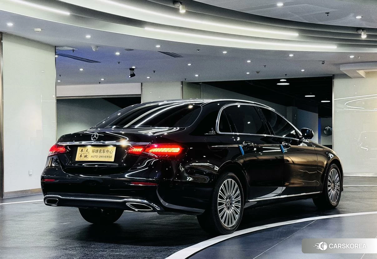 Mercedes-Benz E-class id 4512889 из Китая 10