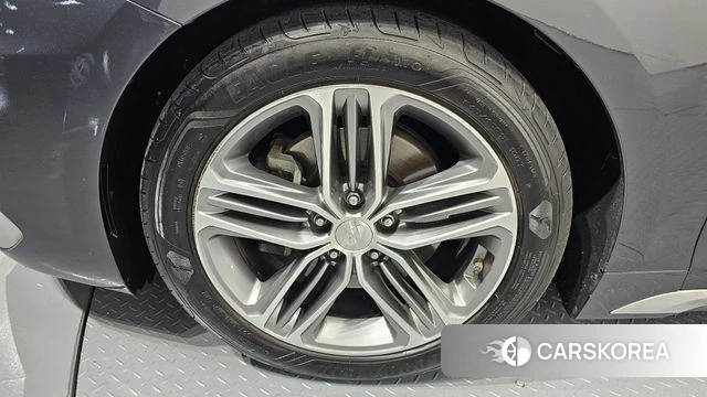 Hyundai Grandeur IG id 3808387 из Кореи 15