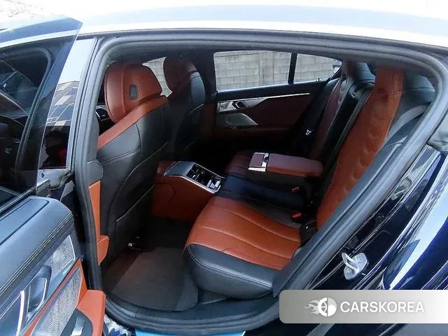 BMW 8 Series (G15) id 3645889 из Кореи 15