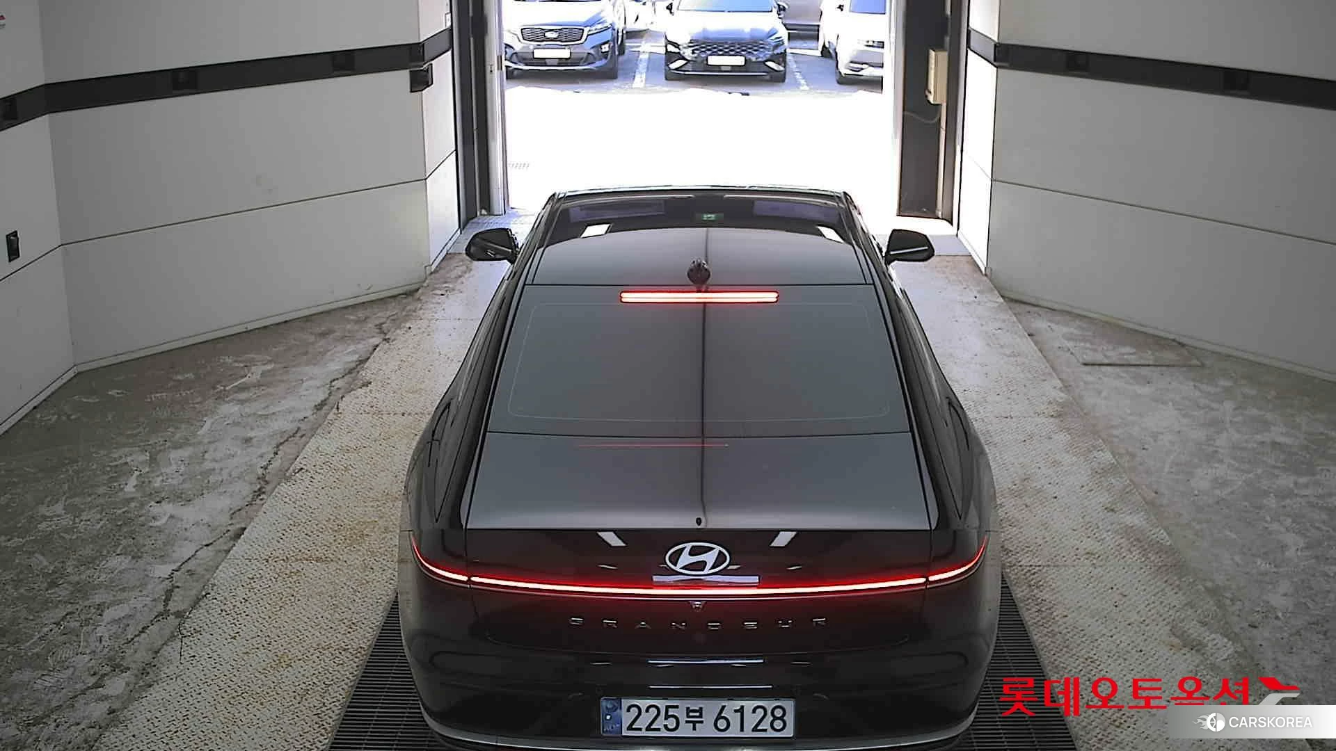 Hyundai Grandeur Hybrid id 4679307 из Кореи 31