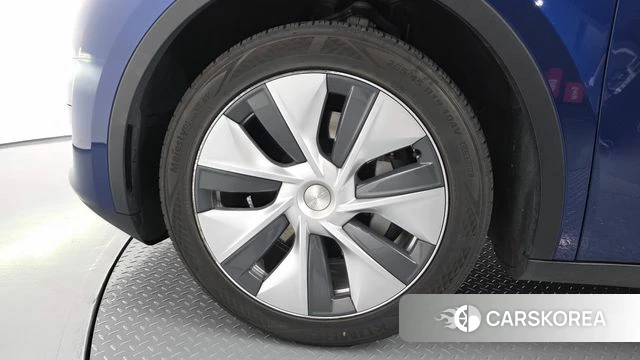 Tesla Model Y id 4474772 из Кореи 27