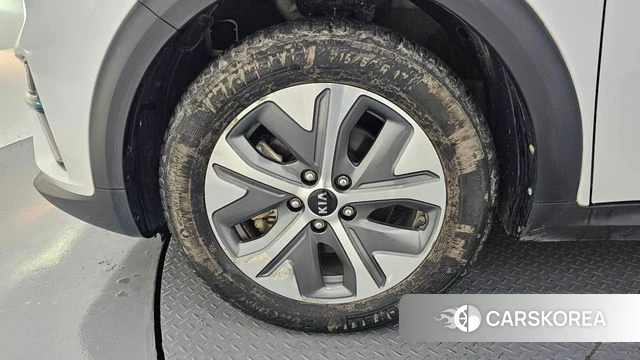 Kia Niro EV id 4304459 из Кореи 24