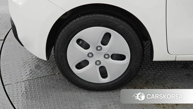 Kia The New Kia Ray EV id 3858687 из Кореи 15