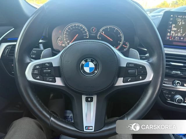 BMW 5 Series (G30) id 4525843 из Кореи 12