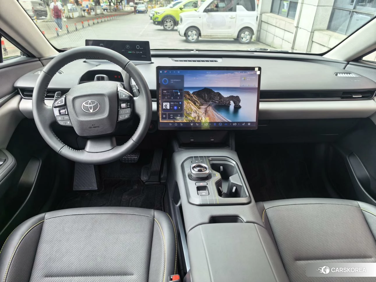 Toyota bZ5 2025 Черный из Китая, фото 5