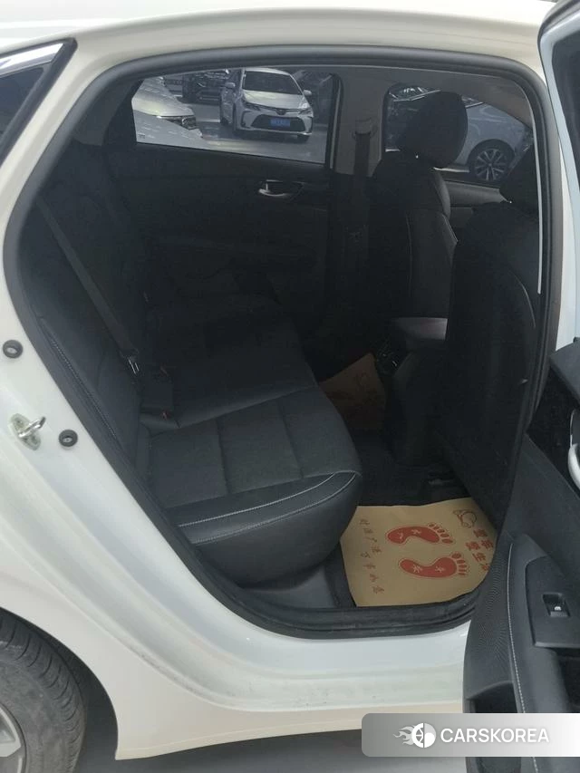 Kia K3 id 4313973 из Китая 18