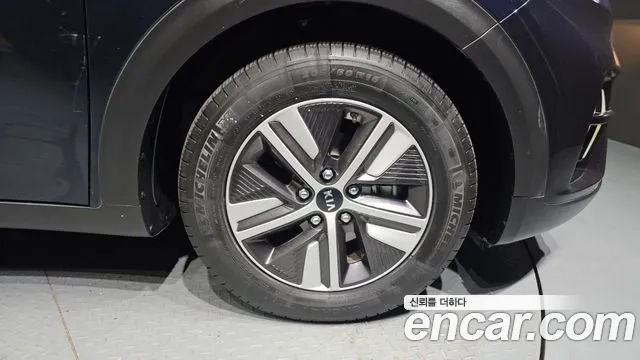 Kia The New Niro id 2896687 из Кореи 15