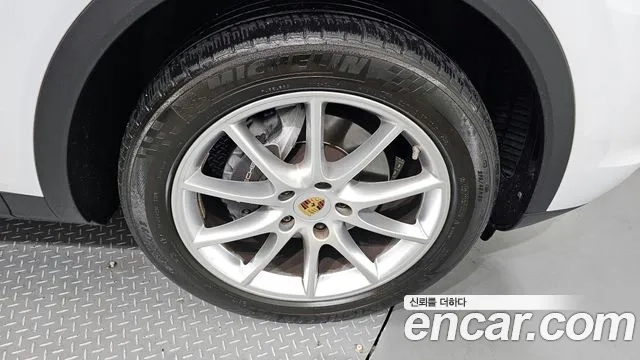 Porsche Cayenne (PO536) id 2927961 из Кореи 15