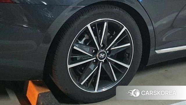 Hyundai The New Grandeur IG id 3843237 из Кореи 7