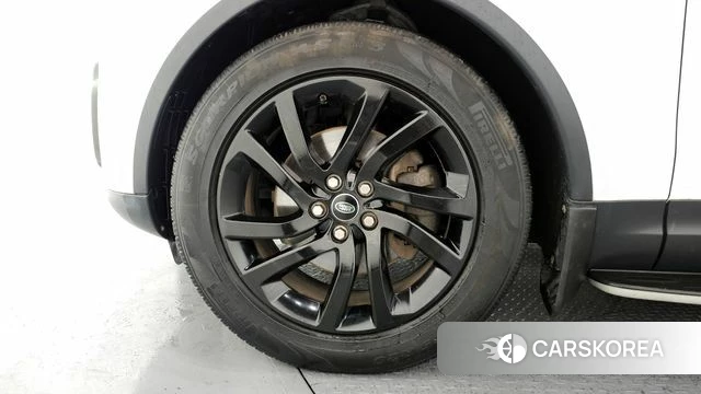 Land Rover Discovery 5 id 3894113 из Кореи 15