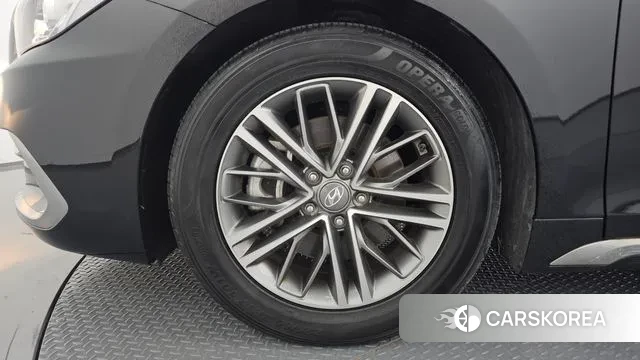 Hyundai Grandeur IG id 3129144 из Кореи 15