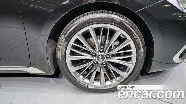 Hyundai Grandeur IG id 2461384 из Кореи 15