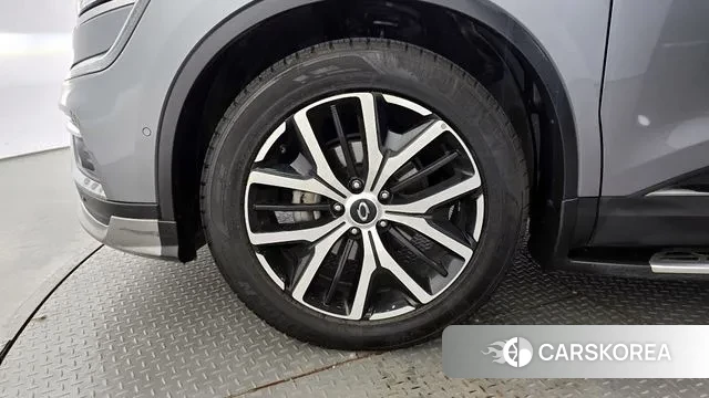 Renault Korea (Samsung) The New QM6 id 3000027 из Кореи 15