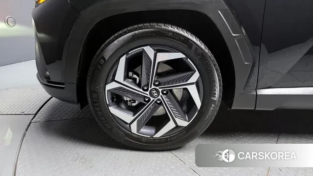 Hyundai Tucson (NX4) id 3550174 из Кореи 15