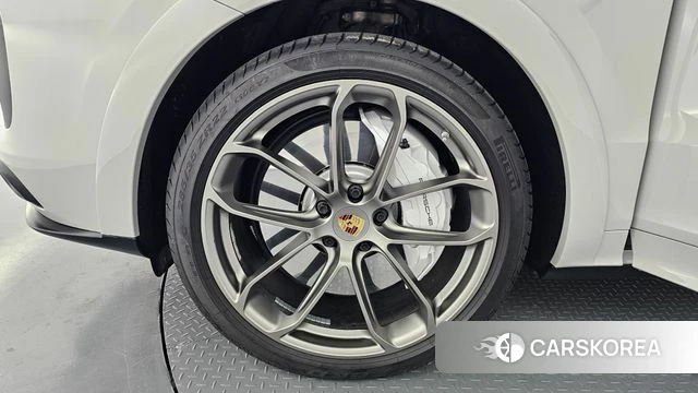 Porsche Cayenne (PO536) id 4331131 из Кореи 28