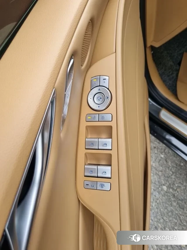 Genesis G80 (RG3) id 3757812 из Кореи 13