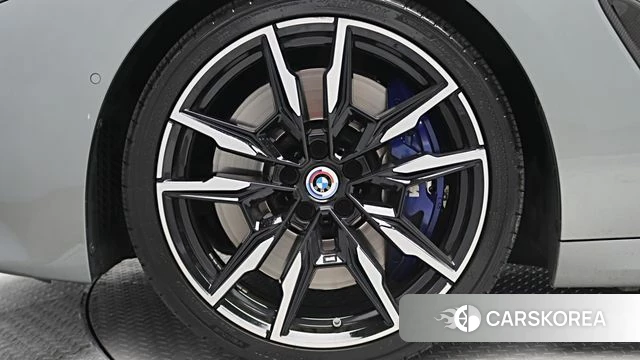 BMW 8 Series (G15) id 3839091 из Кореи 15