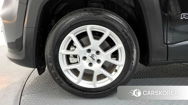 Jeep Renegade id 3940770 из Кореи 15