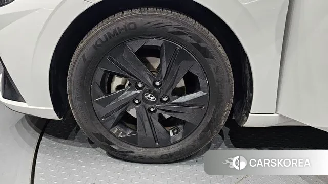 Hyundai Avante (CN7) id 3472464 из Кореи 15