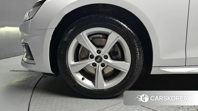 Audi A4 (B9) id 4231549 из Кореи 28