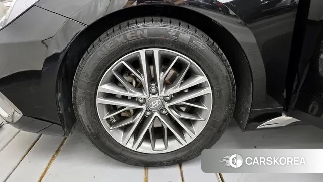 Hyundai Grandeur IG id 3045299 из Кореи 15