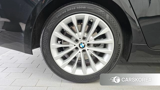 BMW 5 Series (G30) id 4732635 из Кореи 15